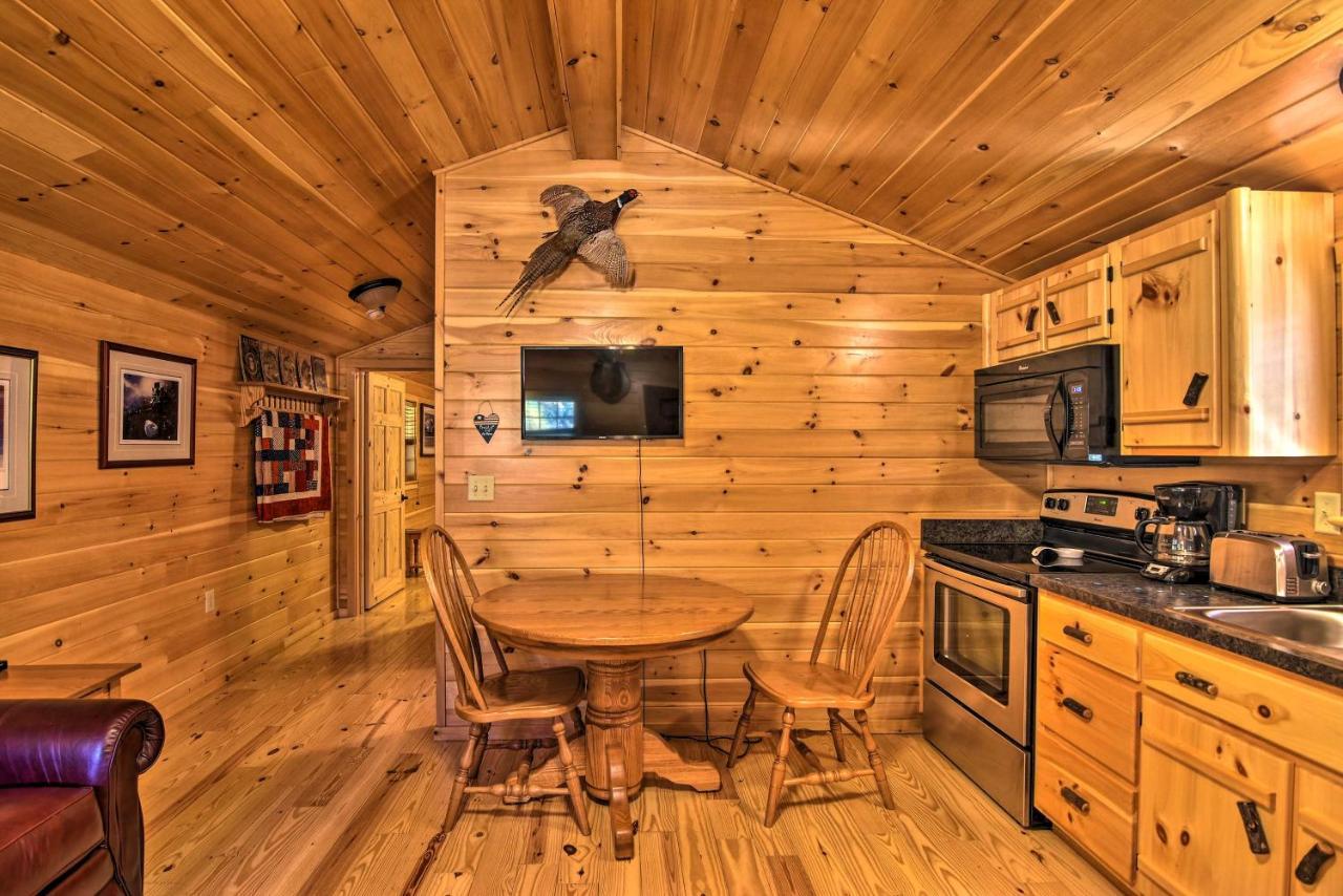 Pet-Friendly Cabin With Fire Pit And River Access! Parsons Buitenkant foto
